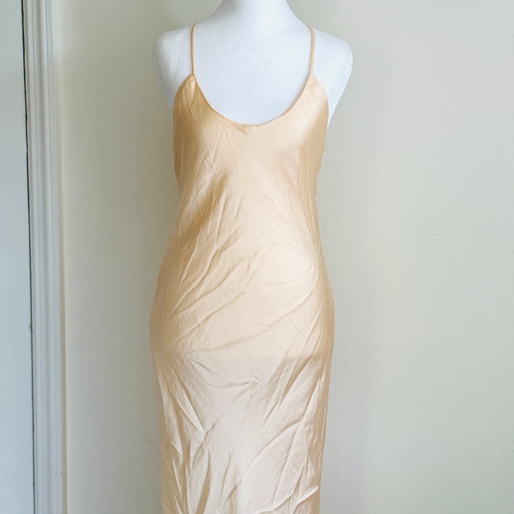 Vintage Stunning Light Peach Silk Slipdress. Size Small/Medium - Picture 2 of 13